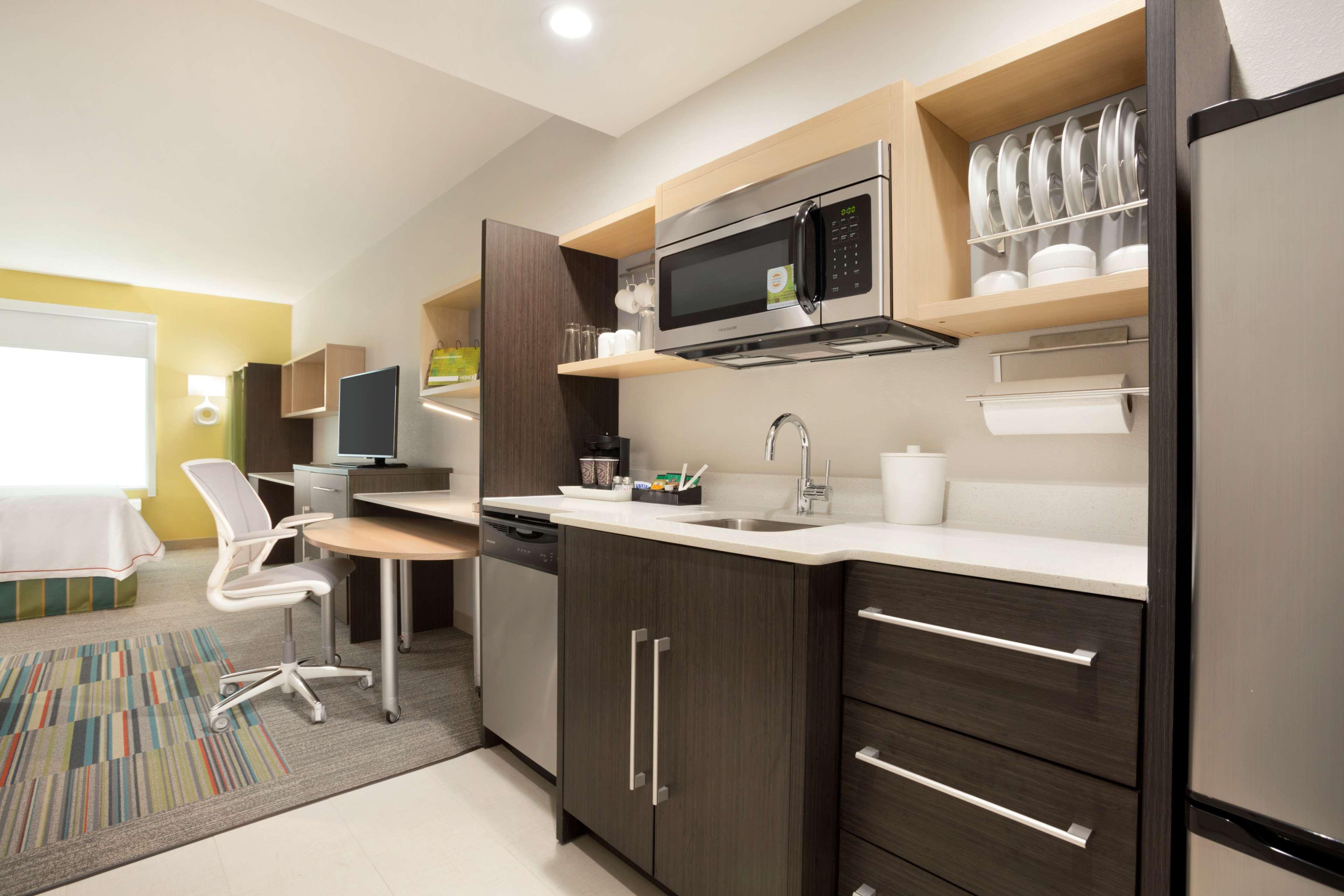 Home2 Suites By Hilton Houston Уэбстер Экстерьер фото