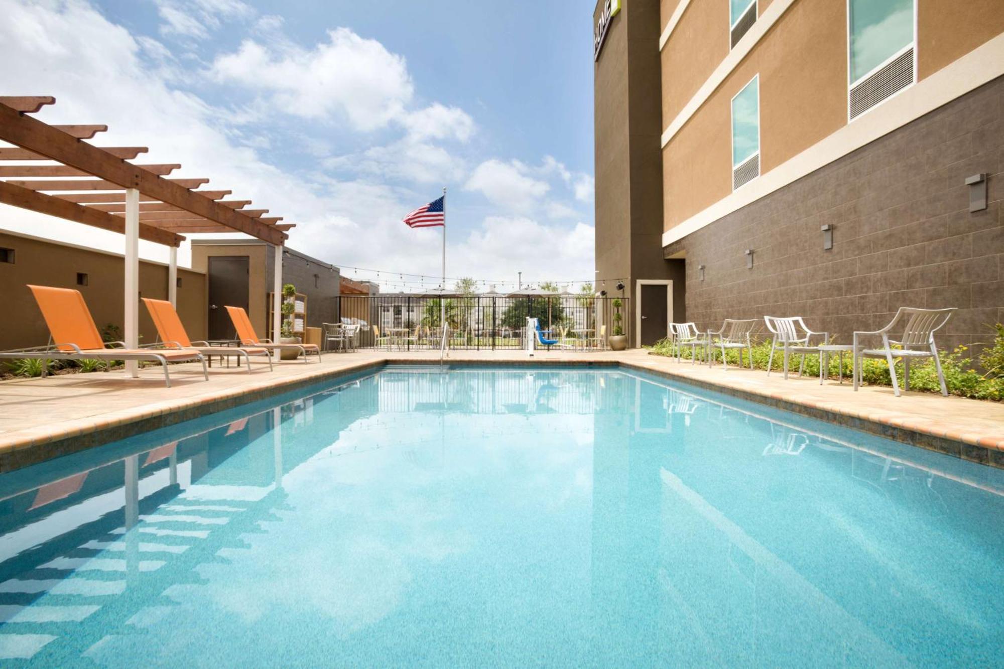 Home2 Suites By Hilton Houston Уэбстер Экстерьер фото