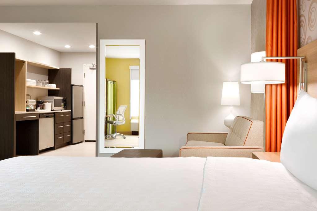 Home2 Suites By Hilton Houston Уэбстер Номер фото